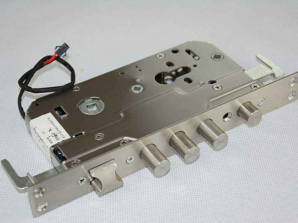 阜新24小时上门开锁公司