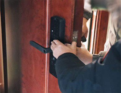 阜新24小时上门开锁公司